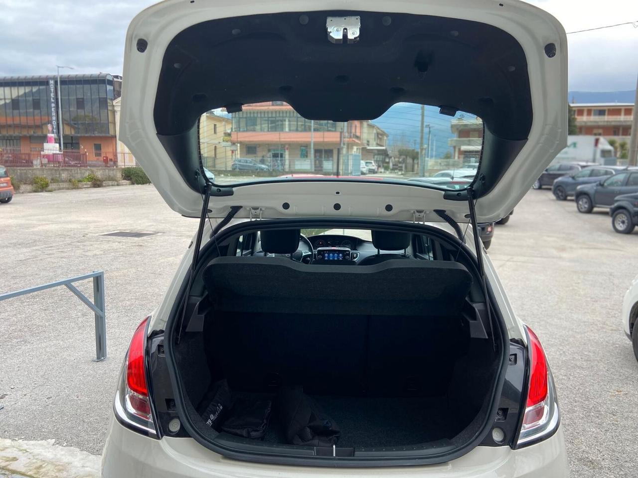 Lancia Ypsilon 1.2 MOTORE FIRE GPL KM50.000