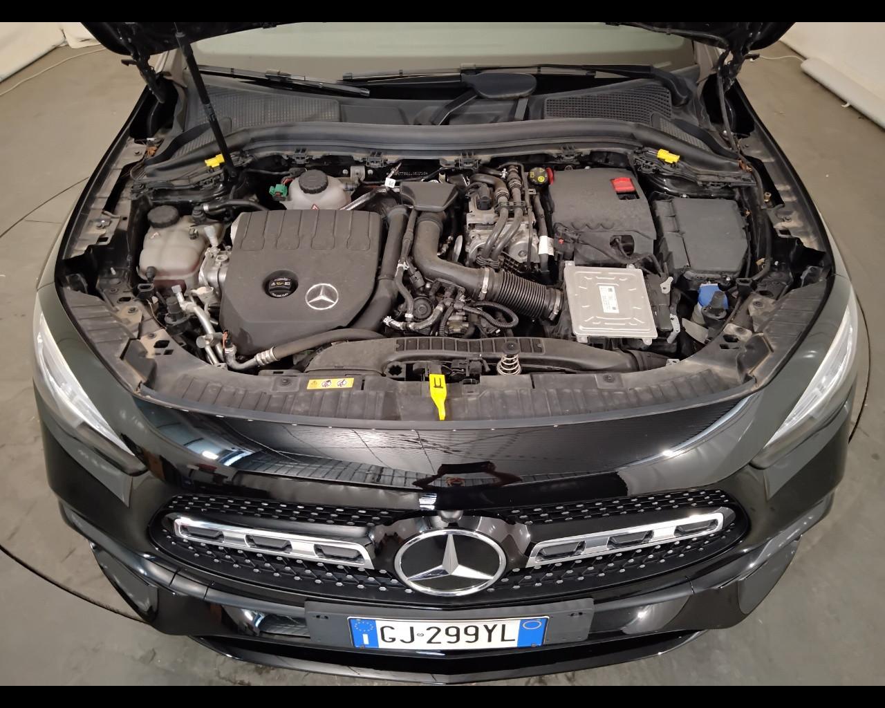 Mercedes-Benz GLA-H247 2020 - GLA 250 e phev (eq-power) Premium auto
