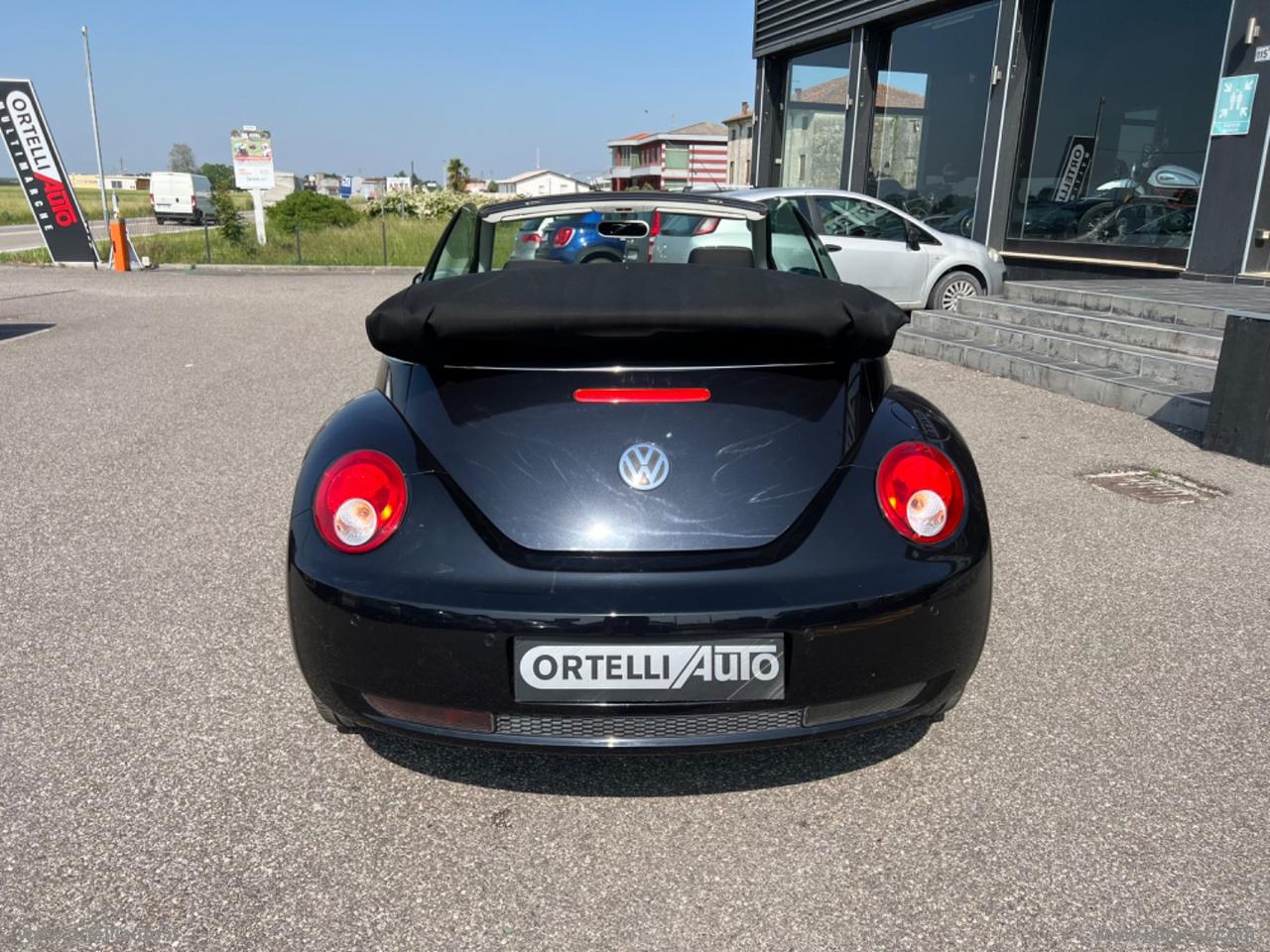 VOLKSWAGEN New Beetle 1.4 16V Cabrio FREESTYLE NEOPATENTATI