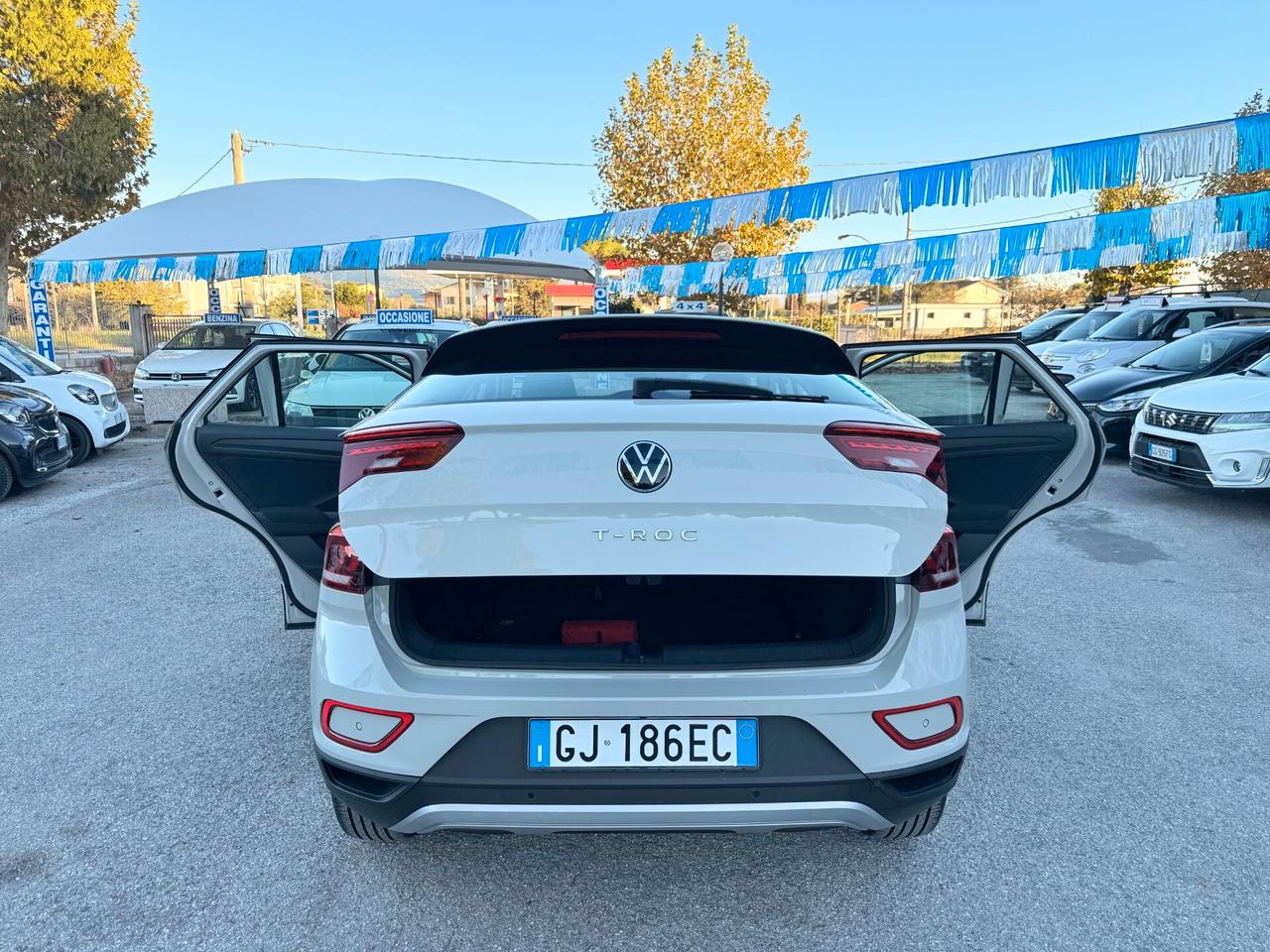 " DA VETRINA " Volkswagen T-Roc 2.0 TDI SCR Style