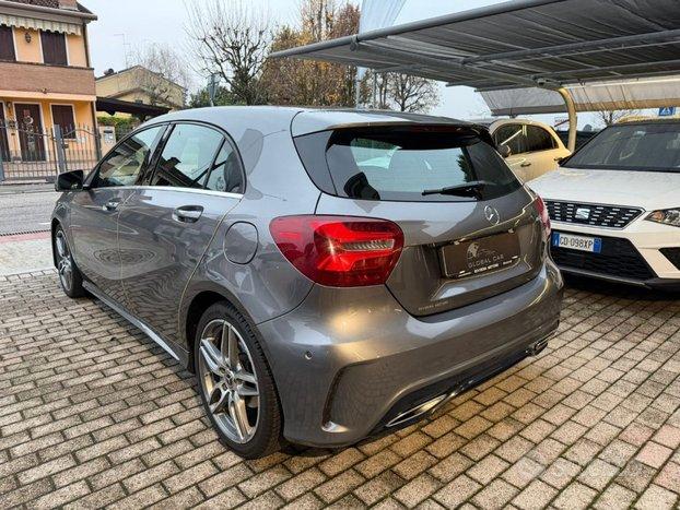 MERCEDES-BENZ A 180 d Automatic Premium