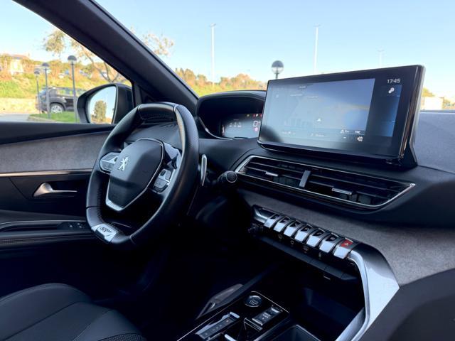 PEUGEOT 3008 HDi 130CV GT AUTO+TETTO APRIB+PELLE+18+RCAM+2PDC