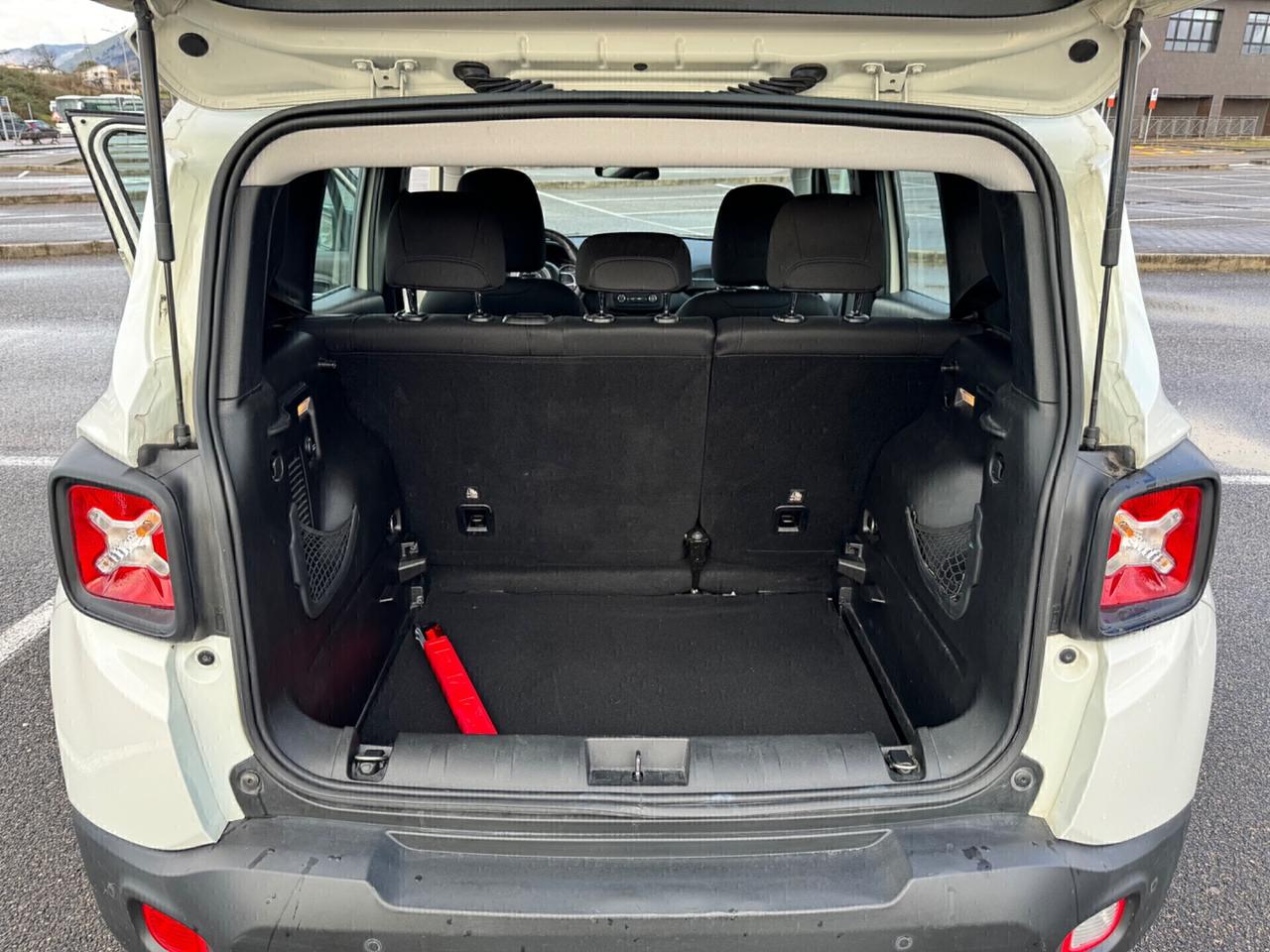 Jeep Renegade 1.6 E-TorQ EVO Sport