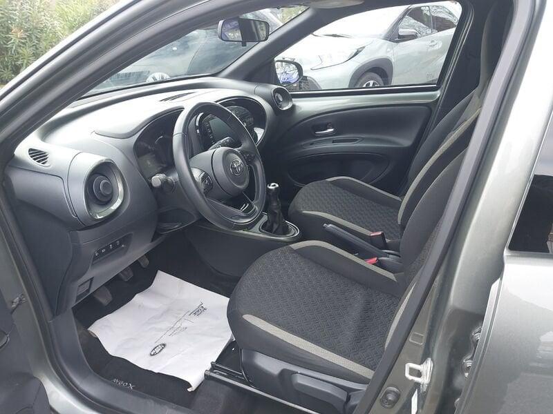 Toyota Aygo X 1.0B (72 CV) Trend Air VENDUTA
