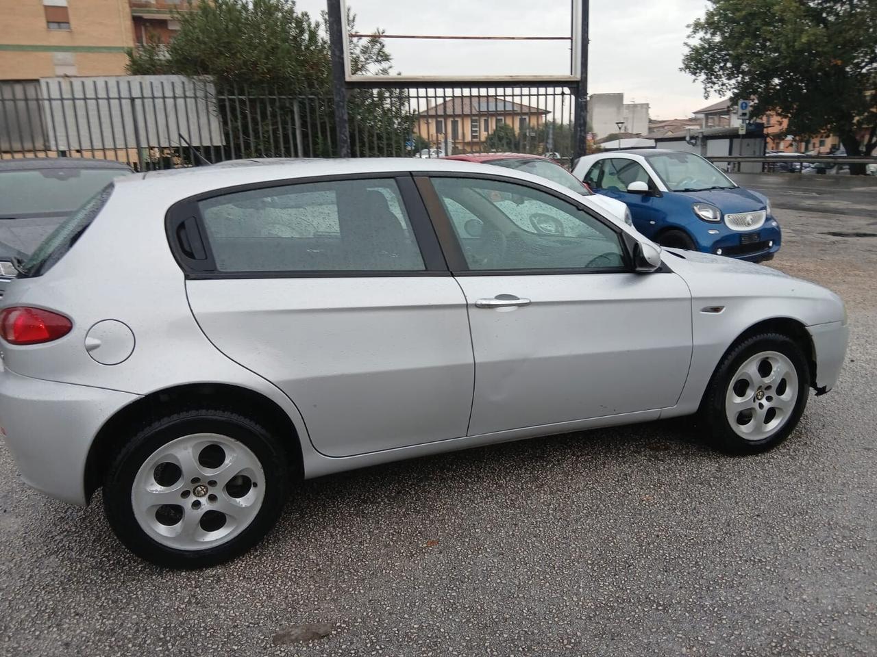 Alfa Romeo 147 1.9 JTD (120) 5 porte Progression