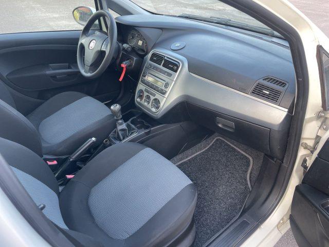 FIAT Grande Punto 1.2 BENZ 69 CV 5 porte ADATTA A NEOPATENTATI