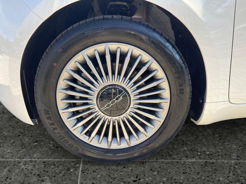 FIAT 500 1.0 hybrid Torino - KM0
