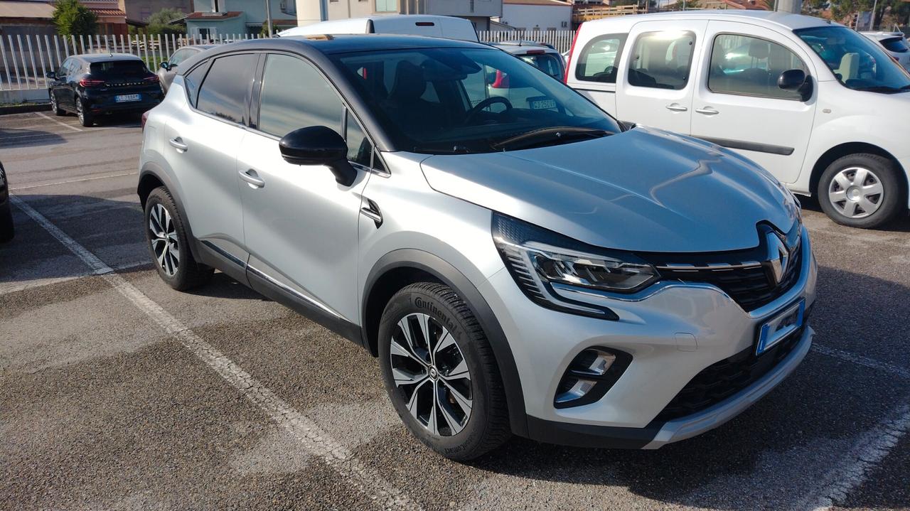 Renault Captur TCe 90 CV Techno