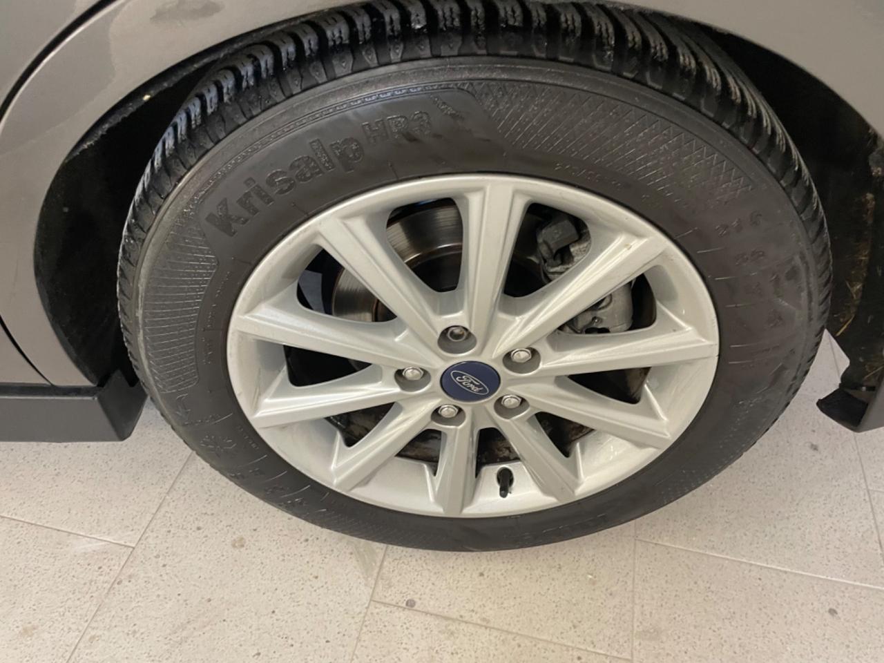 Ford C-Max 1.6 120CV GPL Titanium Come Nuova !