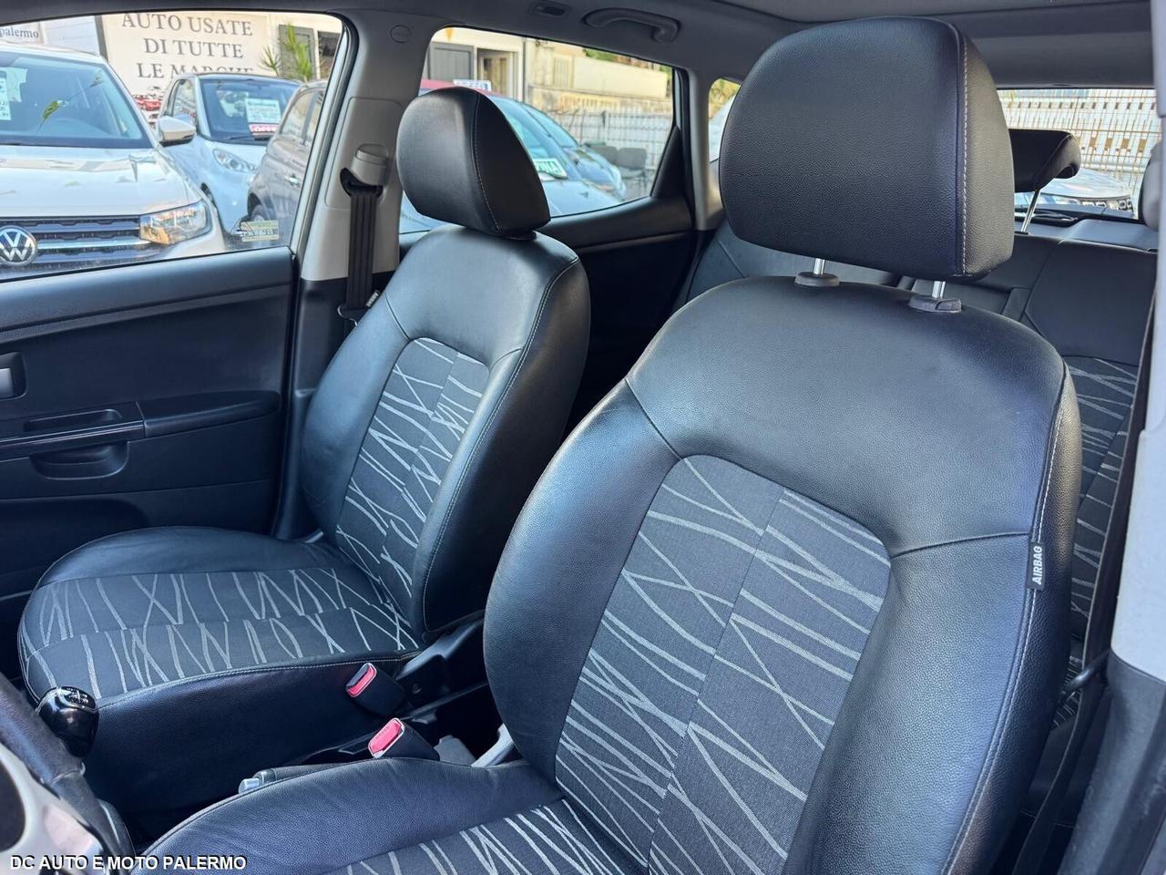 Kia Venga 1.4 GPL 90CV.Tettuccio.Nuova.Fine.2013