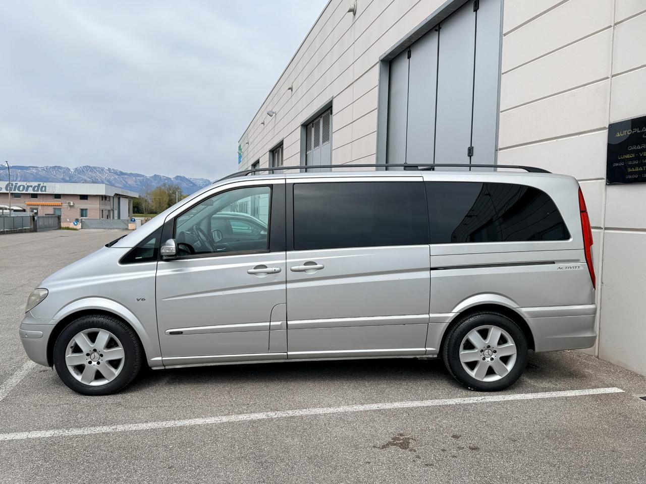 Mercedes-benz Viano 3.0 120 CDI AUT. PC-SL KOMBI LONG