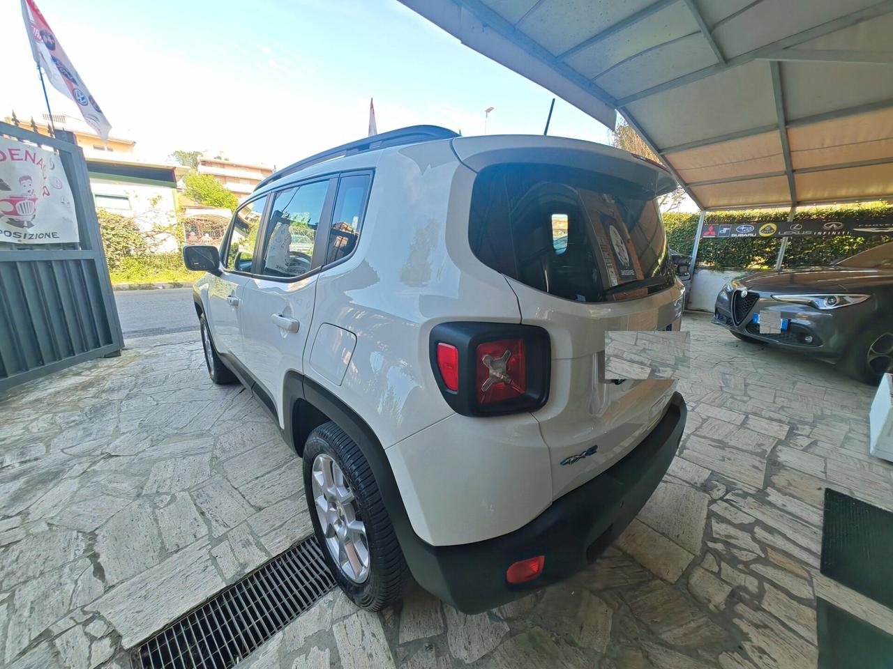 Jeep Renegade 1.3 T4 190CV PHEV 4xe AT6 Business Plus