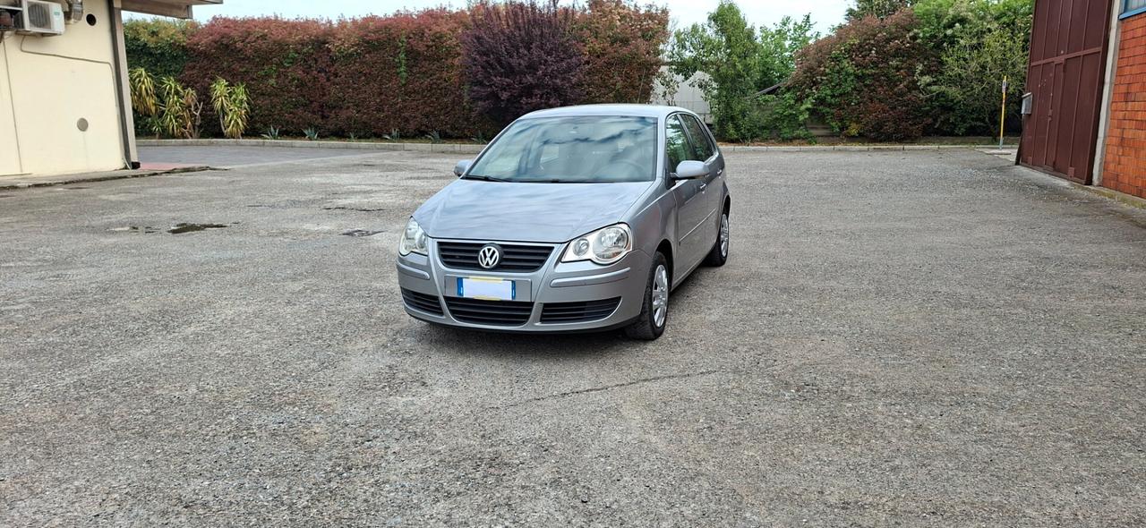 Polo 1.4/80CV 16V 5p. Comfortline X Neopatentati