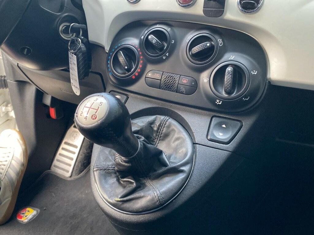 Abarth 595 1.4 Turbo T-Jet Yamaha Factory Racing