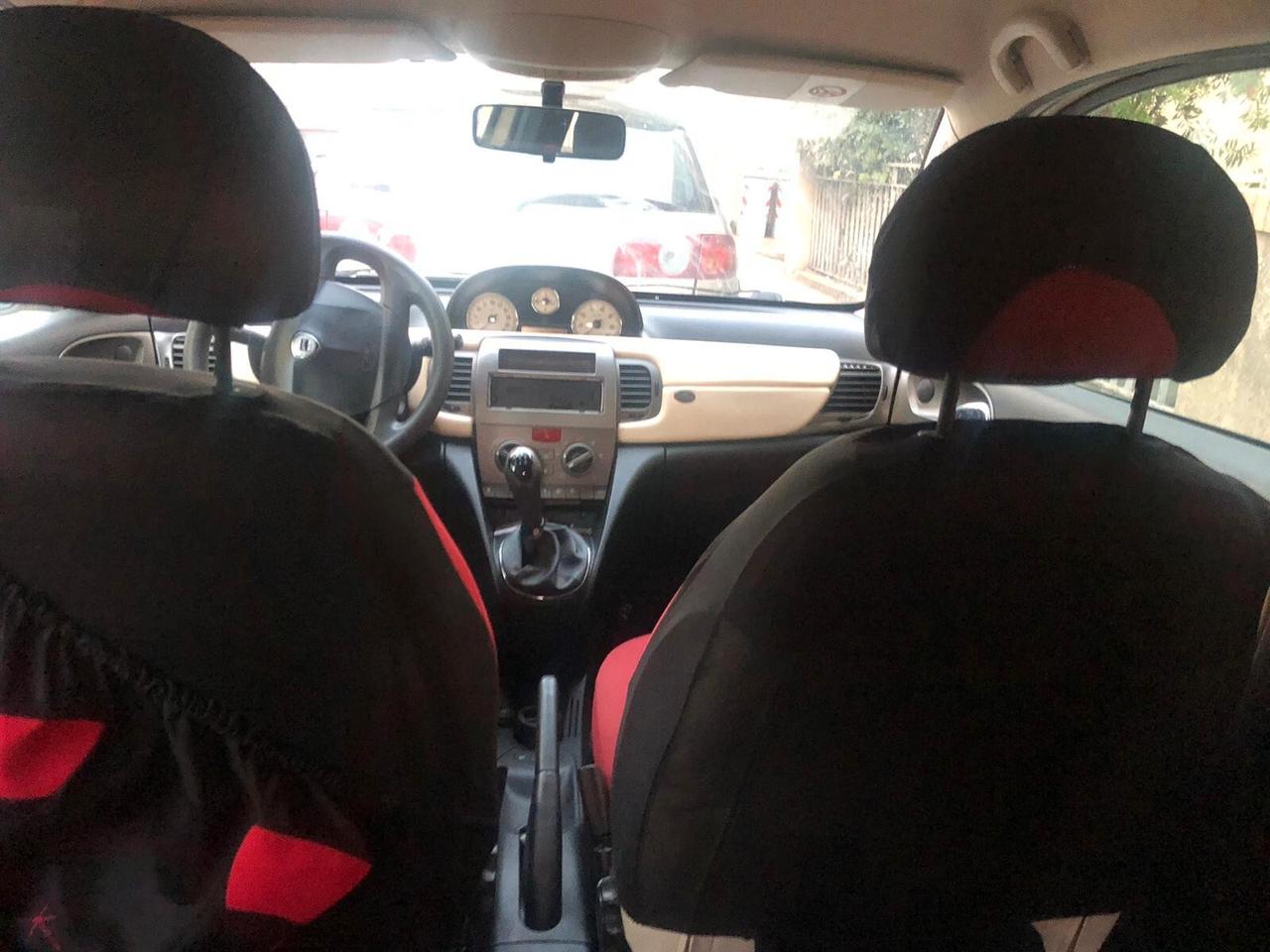 Lancia Ypsilon 1.3 Multijet 16V Argento