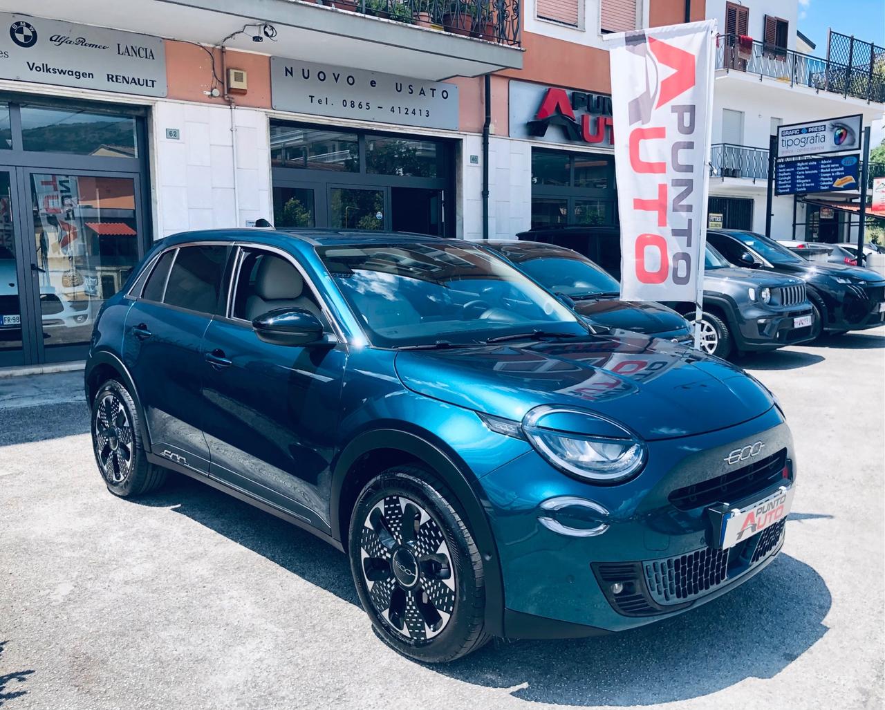 Fiat 600 Hybrid 110 CV DCT MHEV Business