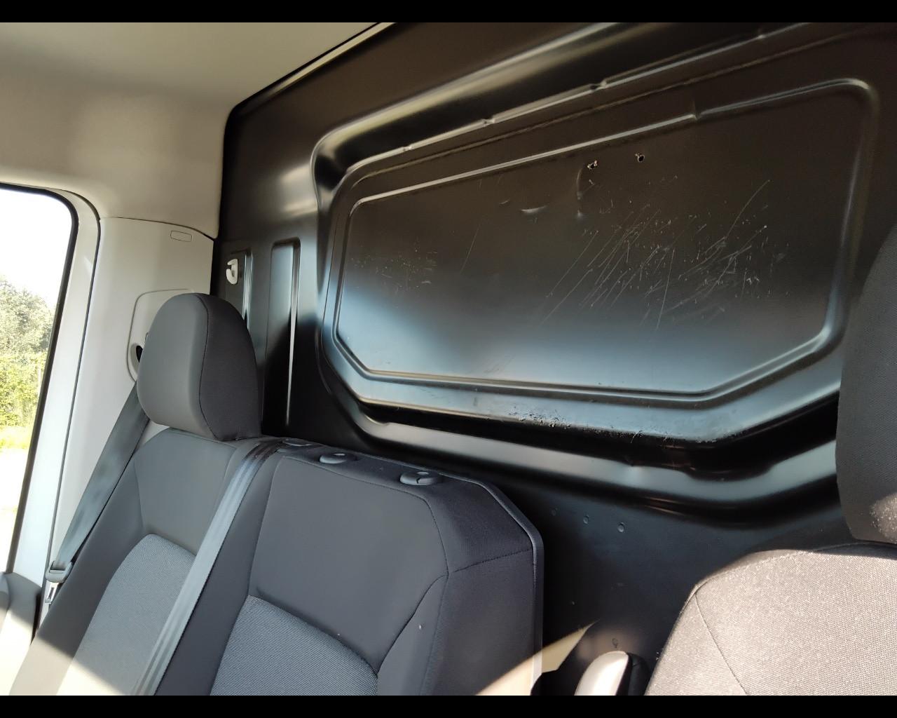 VOLKSWAGEN Crafter II 30 E6 2017 - crafter 30 2.0 tdi 140cv L3H3 Business