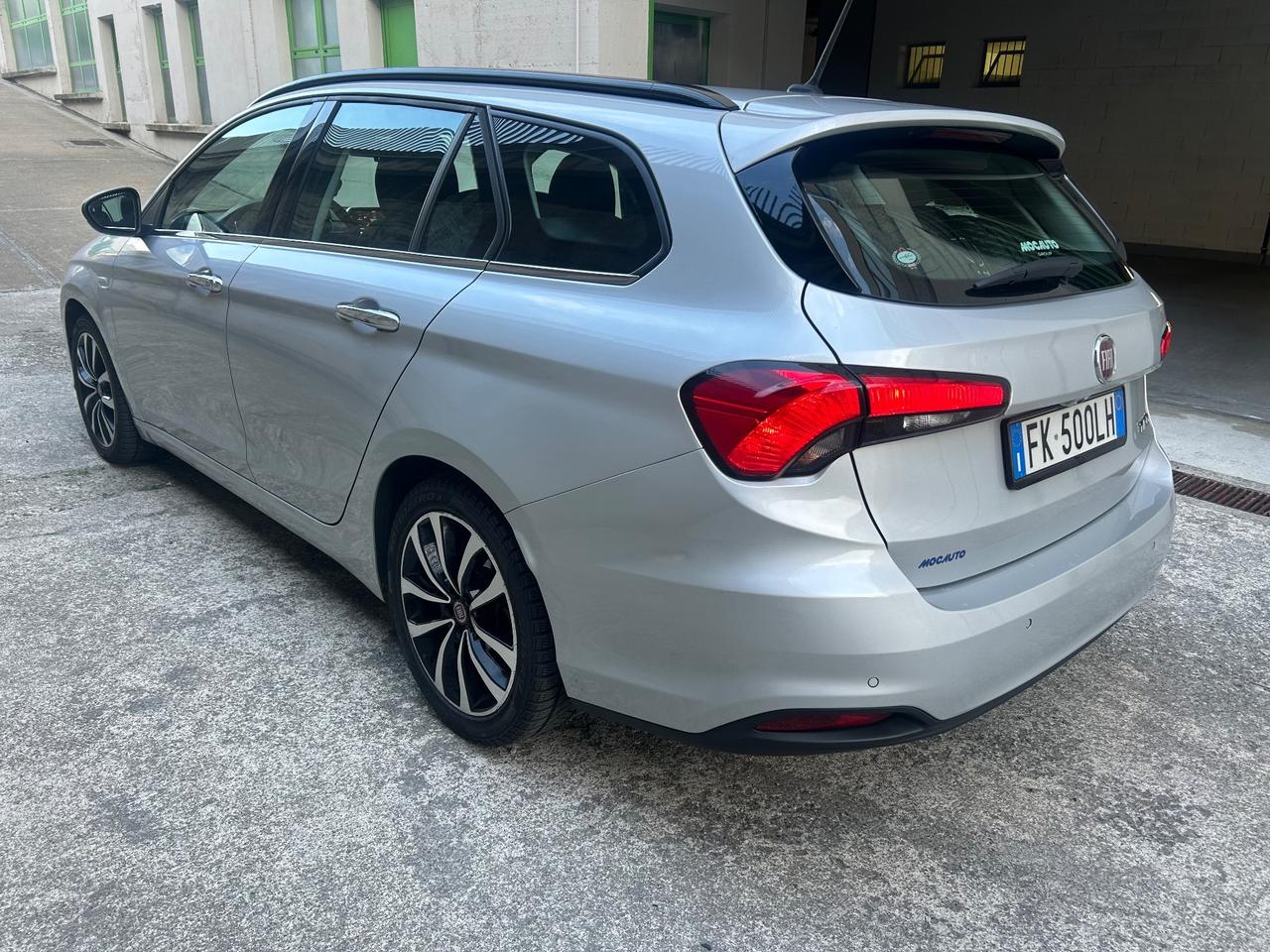 Fiat Tipo 1.6 Mjt S&S SW Lounge