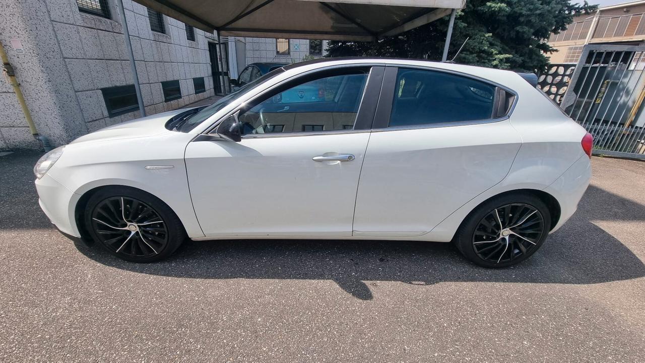 Alfa Romeo Giulietta 2.0 JTDm-2 170 CV