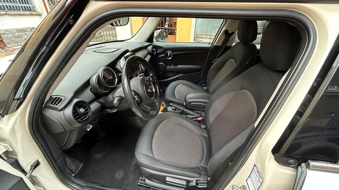 Mini Cooper 5p 1.5 * 53.000 KM *