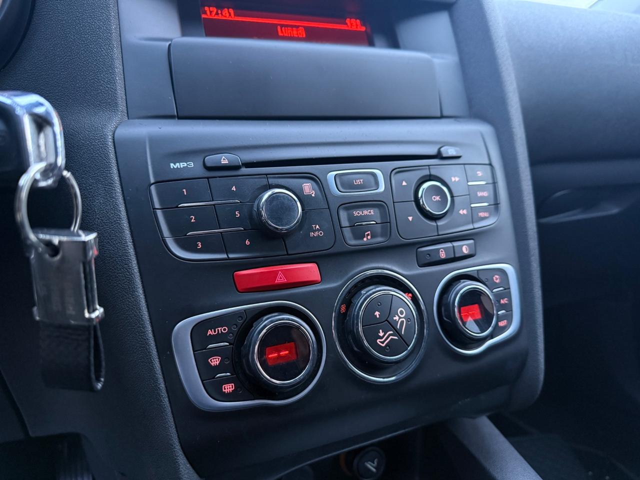 Citroen C4 1.6 e-HDi 115 Seduction