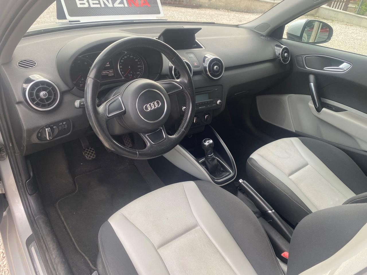 Audi A1 1.2 TFSI Attraction NEOPATENTATI
