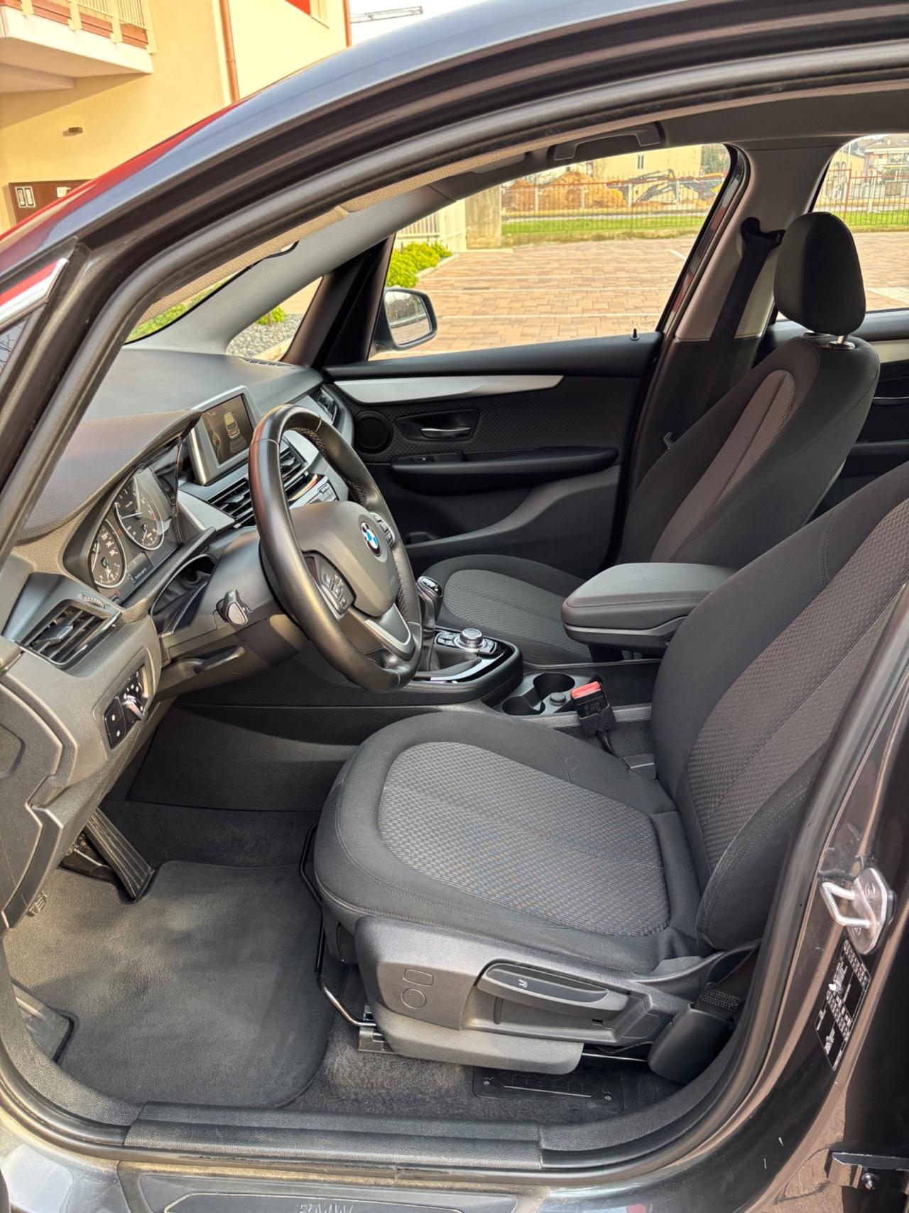 Bmw 2er Active Tourer 218i Luxury