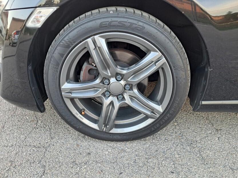 Toyota GT86 2.0 AT - 2013