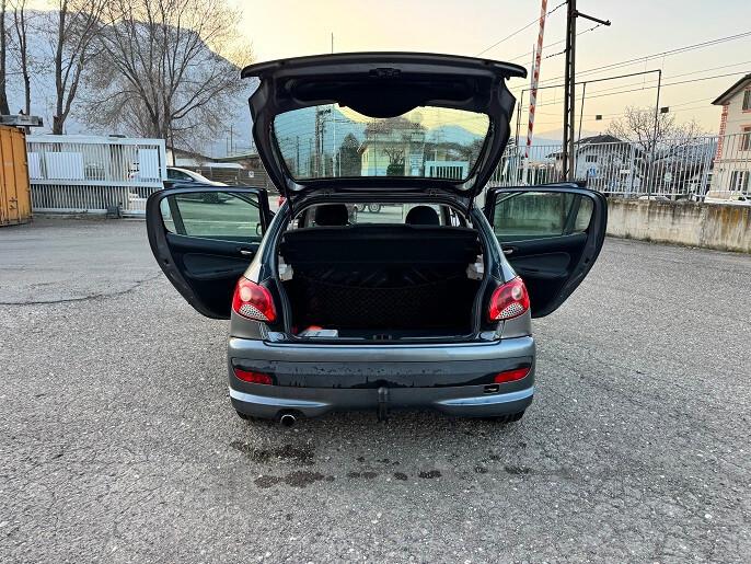 Peugeot 207 2011 1.4 16V Diesel