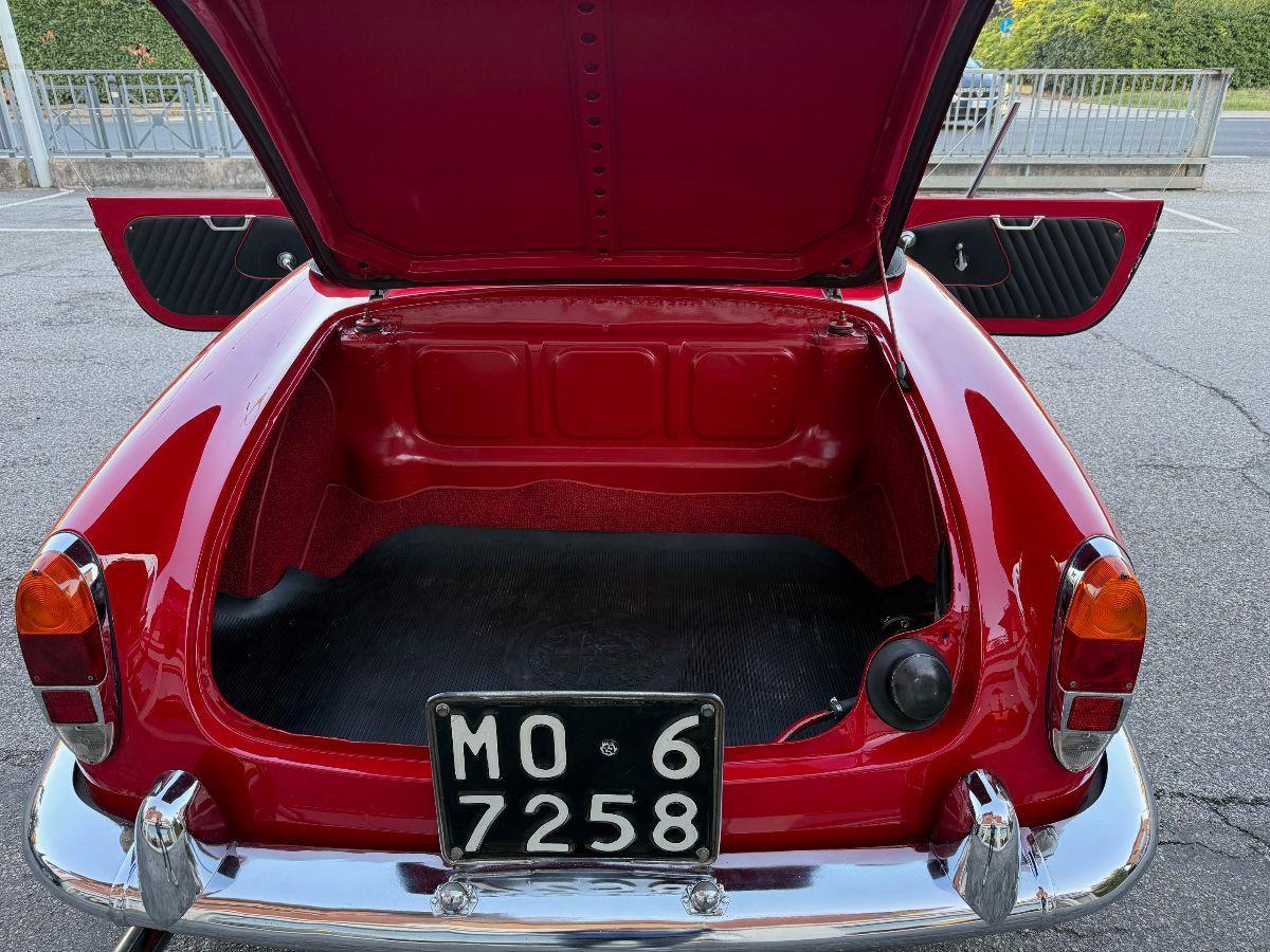 ALFA ROMEO - Giulietta Spider 1300