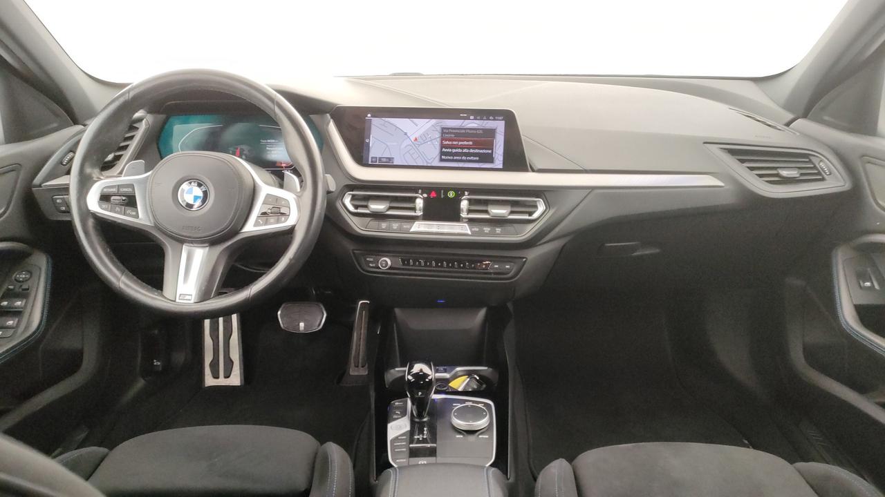 BMW Serie 1 F40 - 118d Msport auto