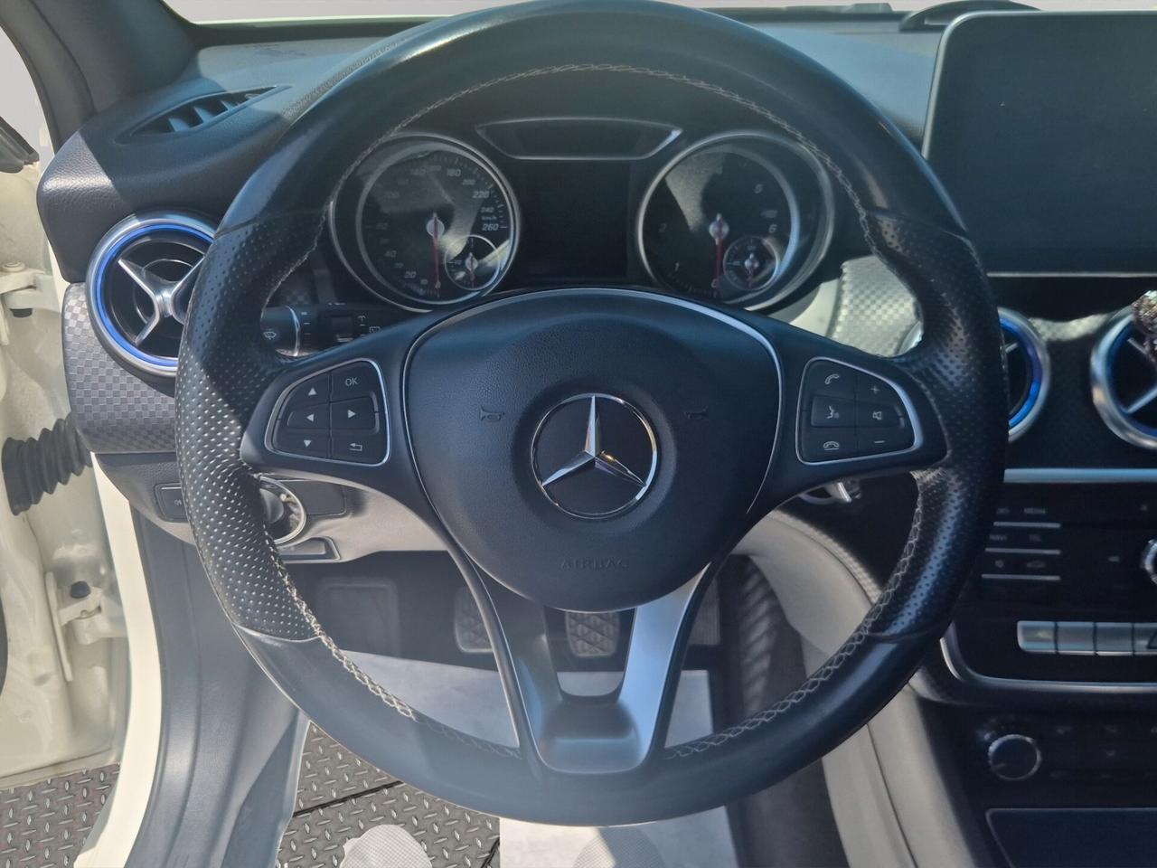 Mercedes-benz A 180 CDI Premium