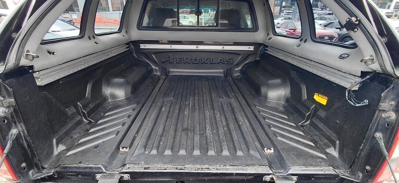 Nissan Navara 2.5 dCi 4 porte Double Cab LE