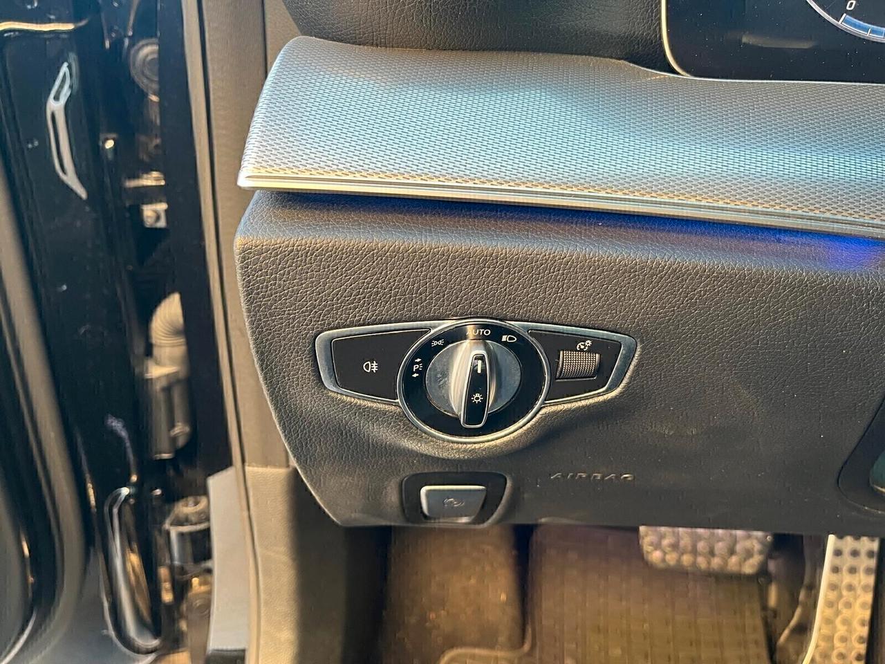 Mercedes-benz E 220 d 4Matic Auto Premium Plus