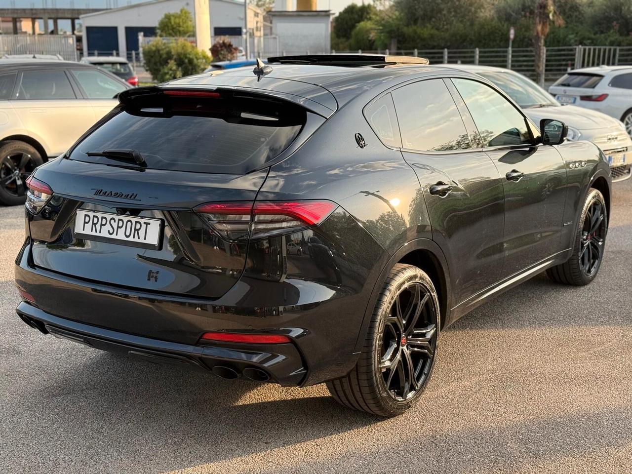 Maserati Levante GRANSPORT ESCLUSIVA AFFARE