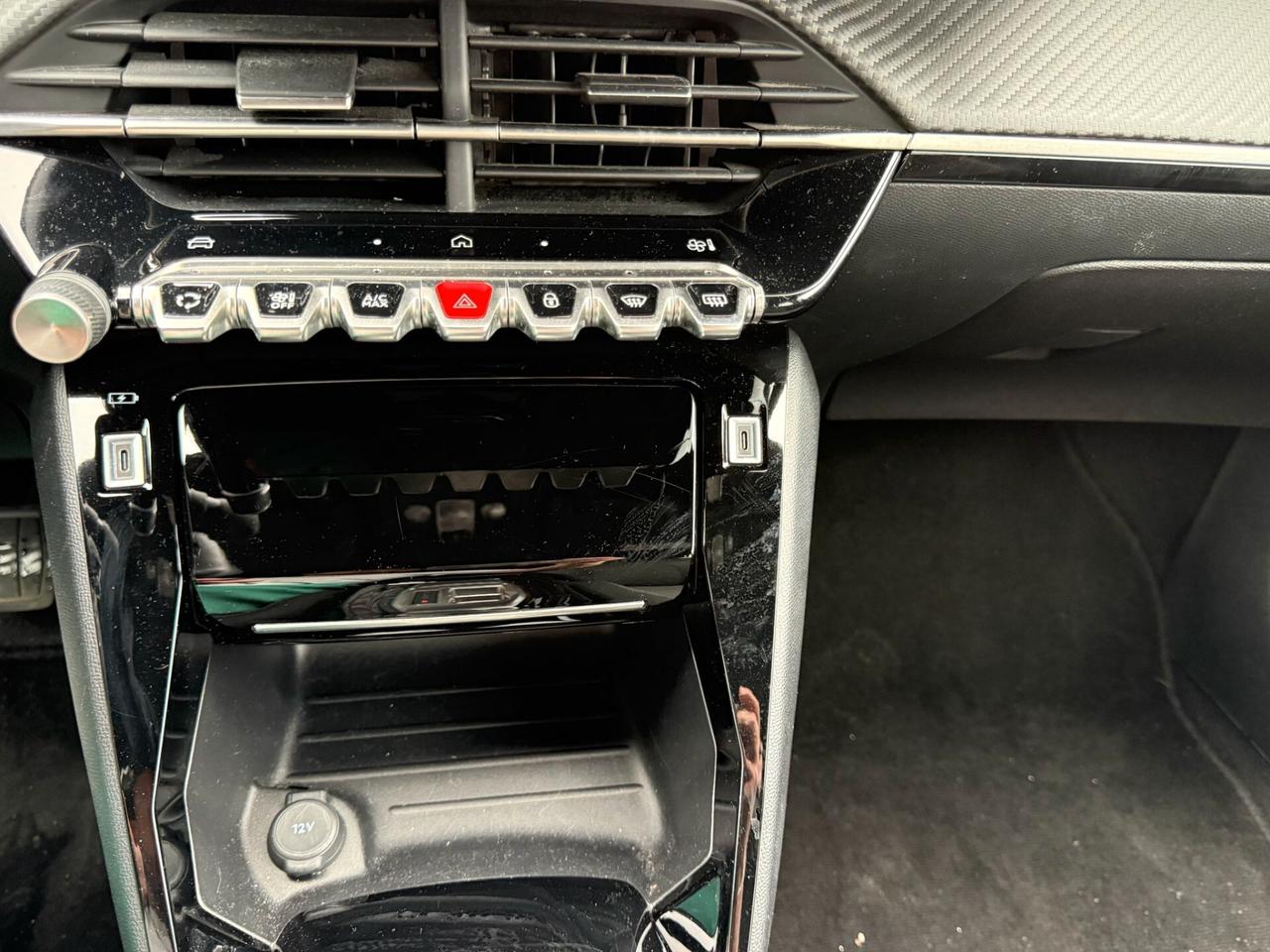 Peugeot 2008 2025 BENZINA 130CV S&S AUTOMATICA Allure 17000KM