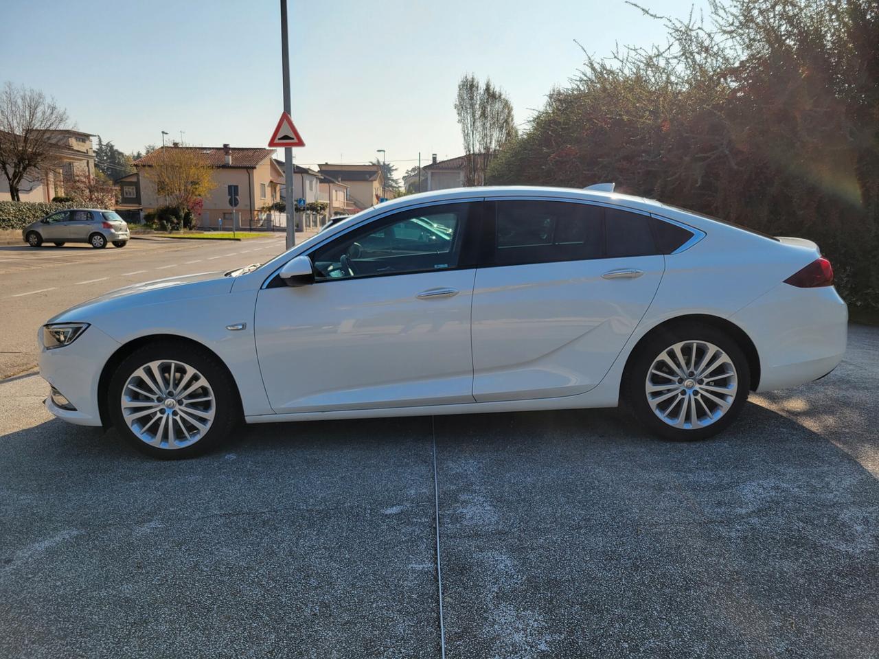 Opel Insignia 1.6 CDTI ecoTEC 136 CV Grand Sport Innovation