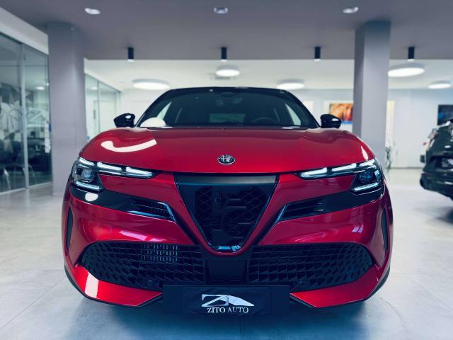 Alfa Romeo Junior 1.2 ibrida Speciale 145cv edct6