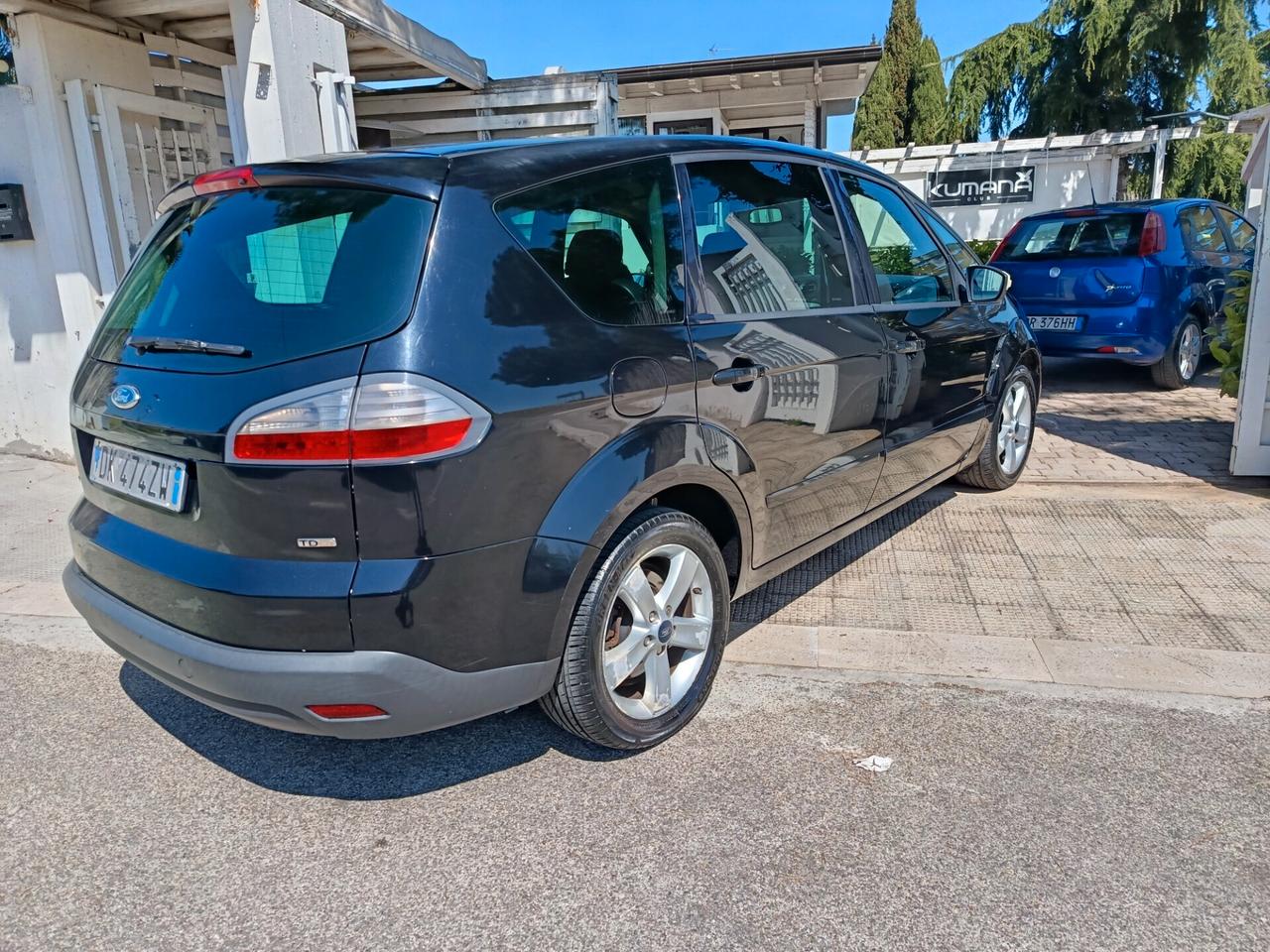 Ford S-Max 2.0 TDCi 140CV Titanium