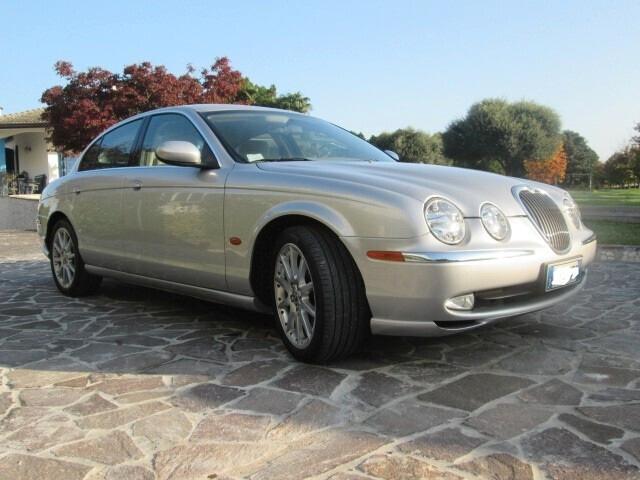 Jaguar S-Type 2.5 V6 SOLO 28000 KM !!!!!!