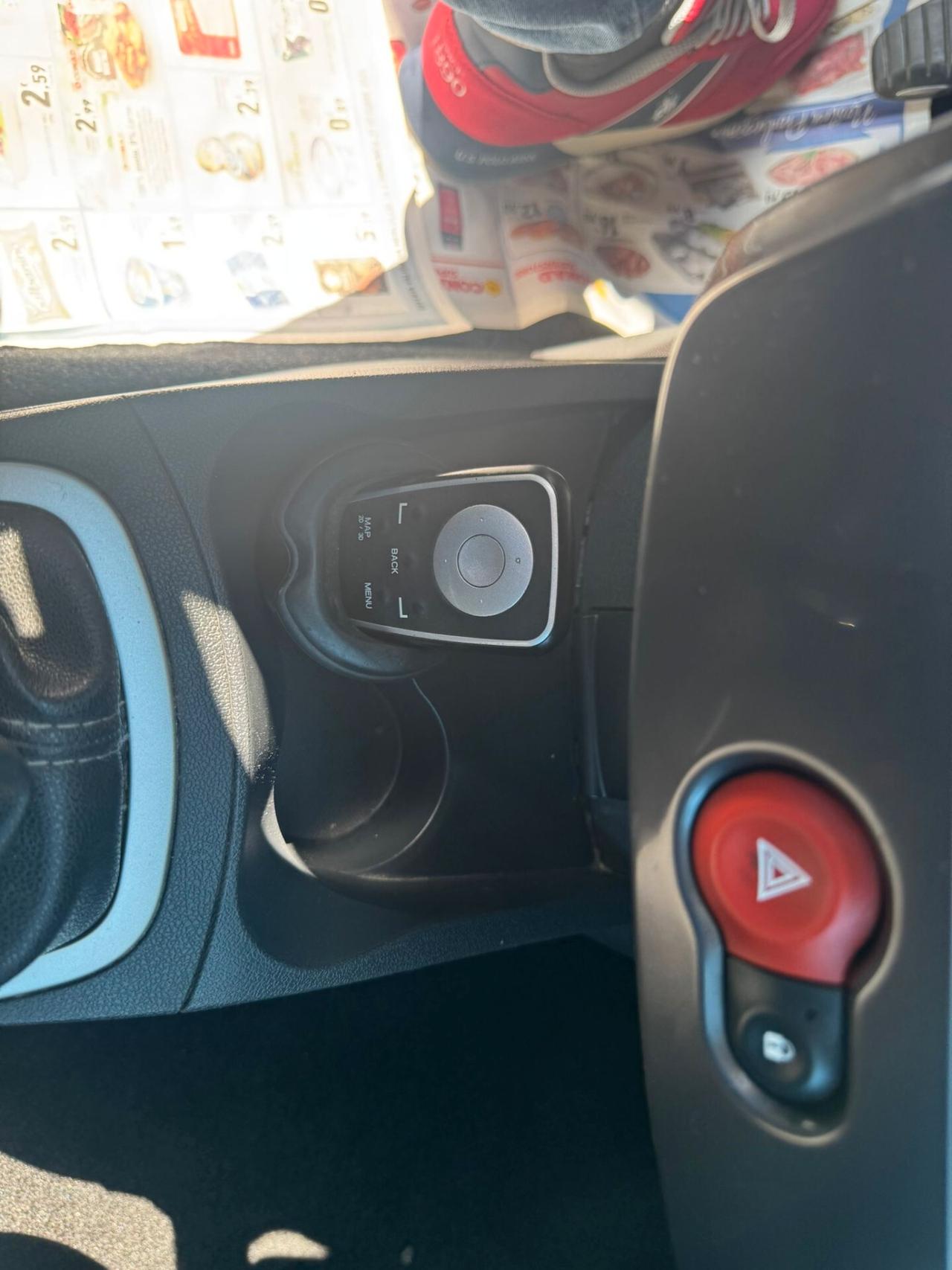 Renault Clio 1.5 DCI 75CV 5P 20TH DYNAMICQUE