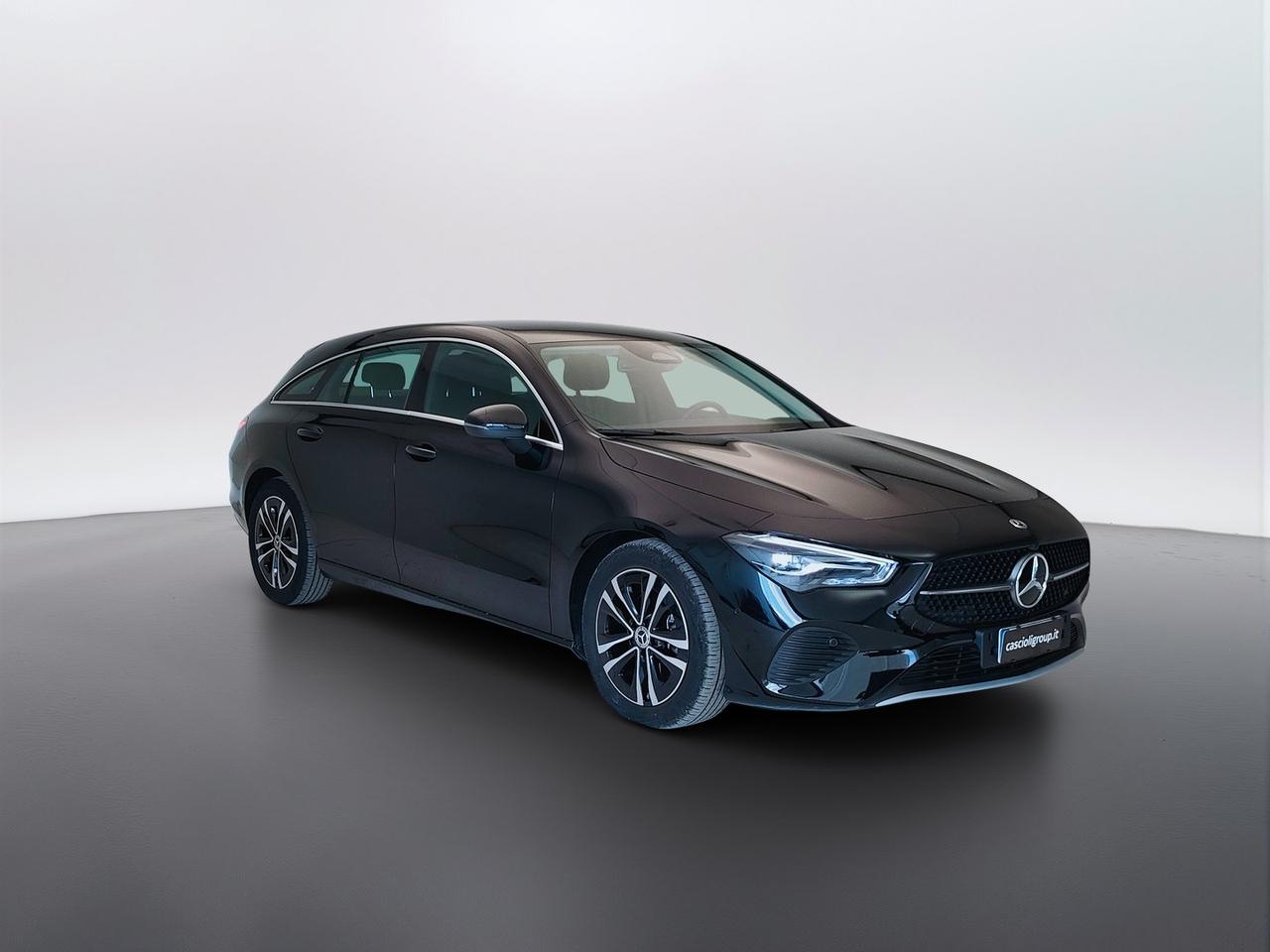 Mercedes-Benz CLA Sh.Brake - X118 2023 - CLA Shooting Brake 180 d Advanced auto