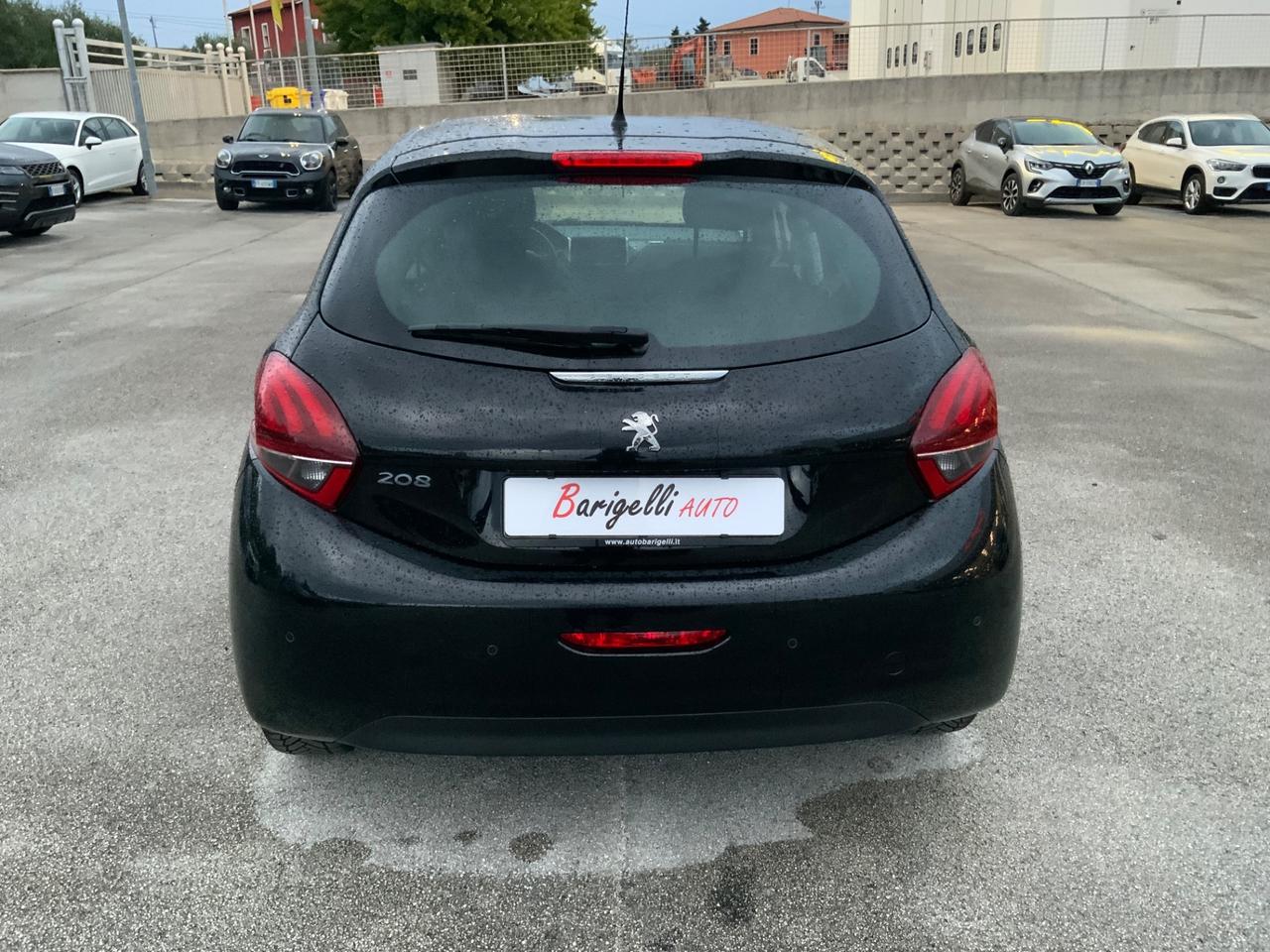 Peugeot 208 PureTech 82 5p. GPL Allure