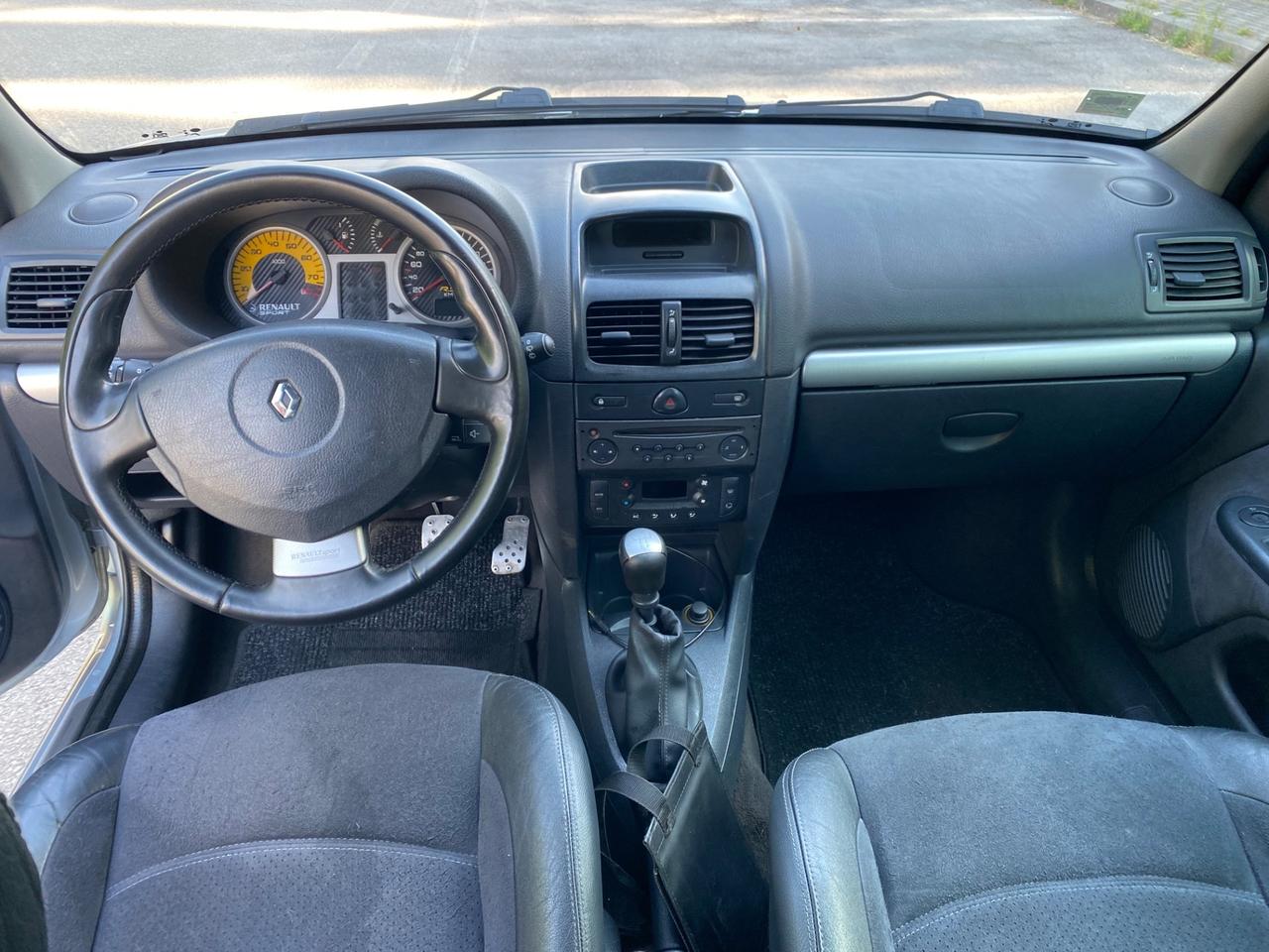 Renault Clio 2.0 16V cat 3 porte Sport