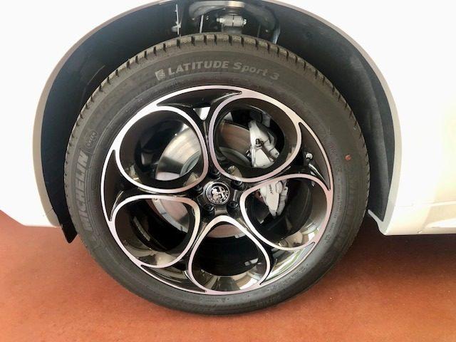 ALFA ROMEO Stelvio 2.2 Turbodiesel 210 CV AT8 Q4 Veloce #kmzero