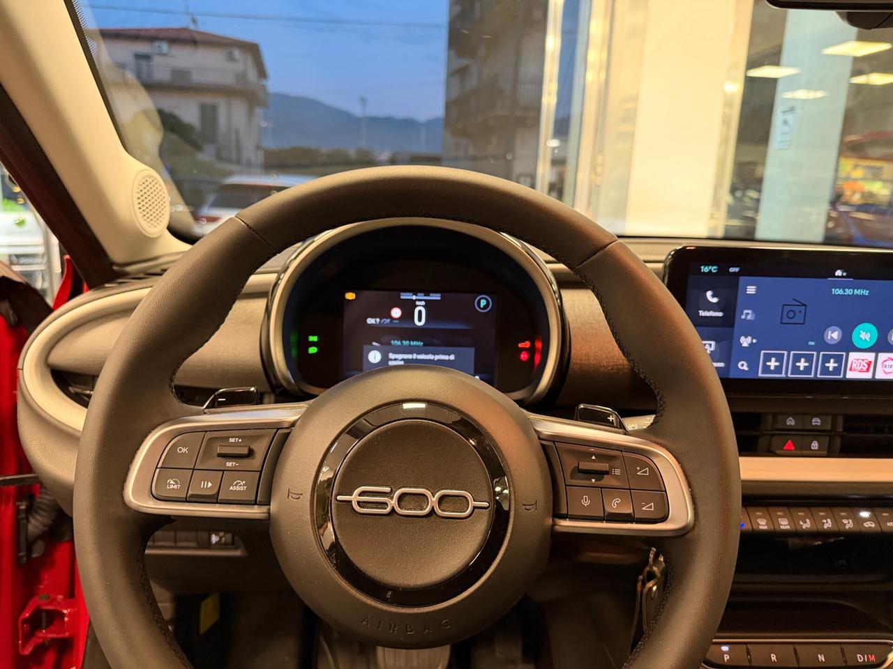 Fiat 600 Hybrid 100 CV DCT MHEV