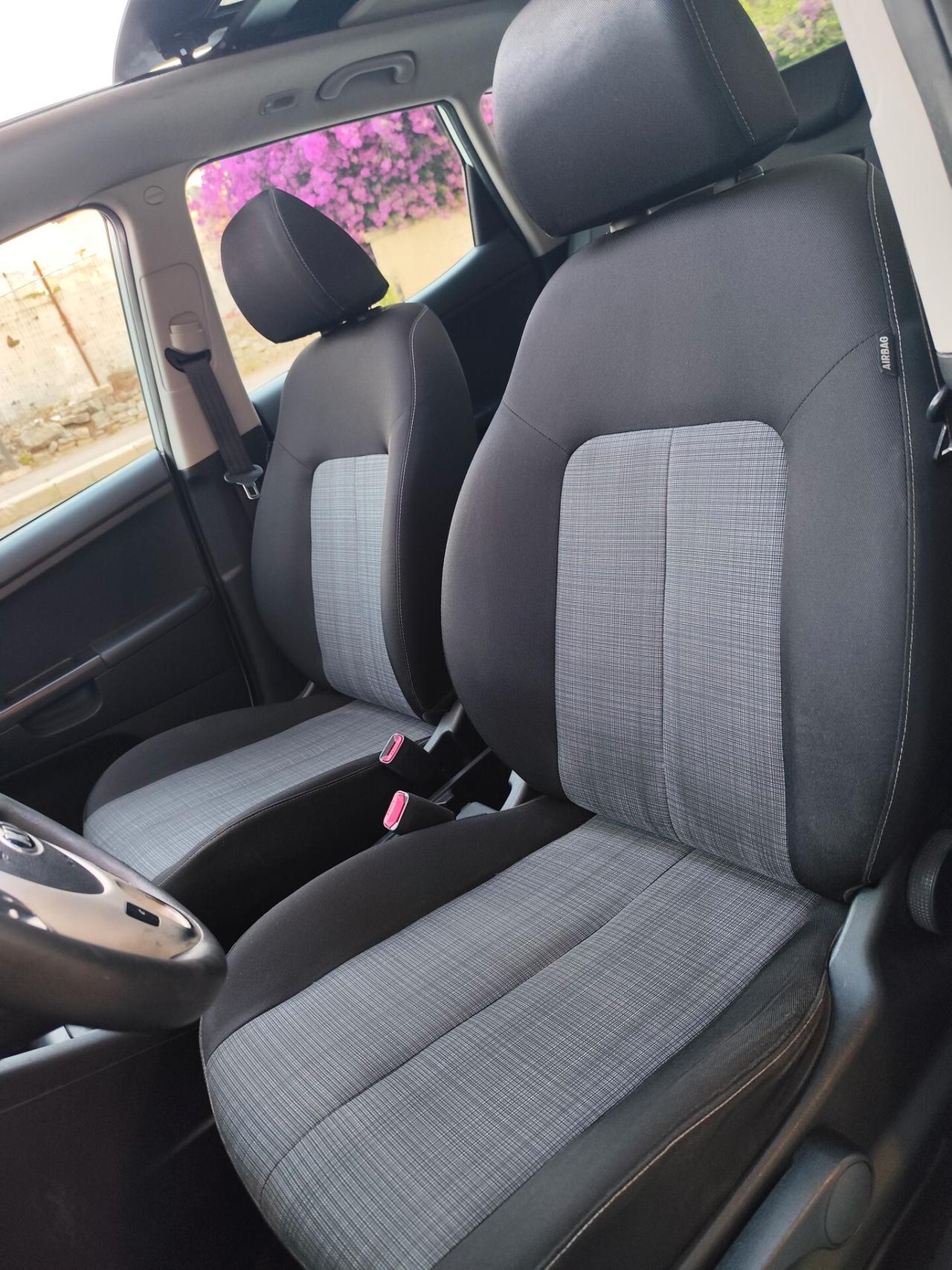 Kia Venga 1.4 CRDi 90CV *TETTO APRIBILE*