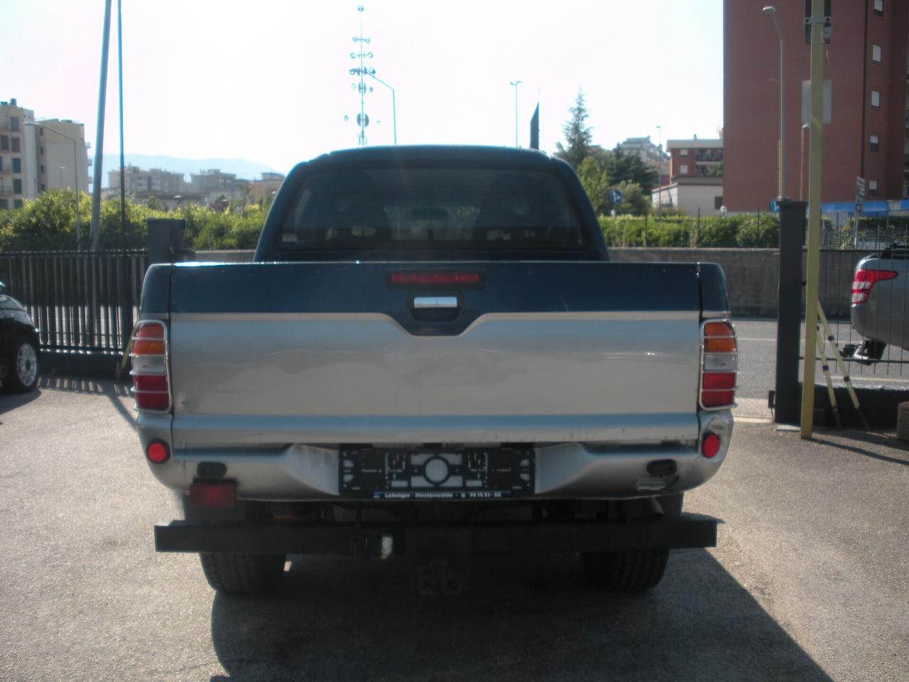 Mitsubishi L200 2.5 TDI 4WD Double Cab AMERICAN STYLE