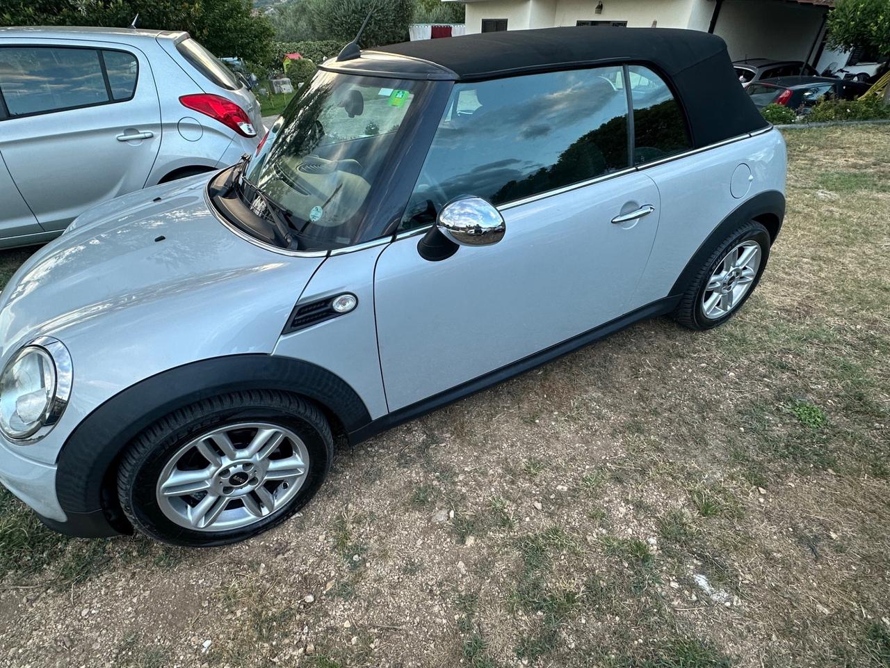 Mini Mini 1.6 16V Cooper D Cabrio