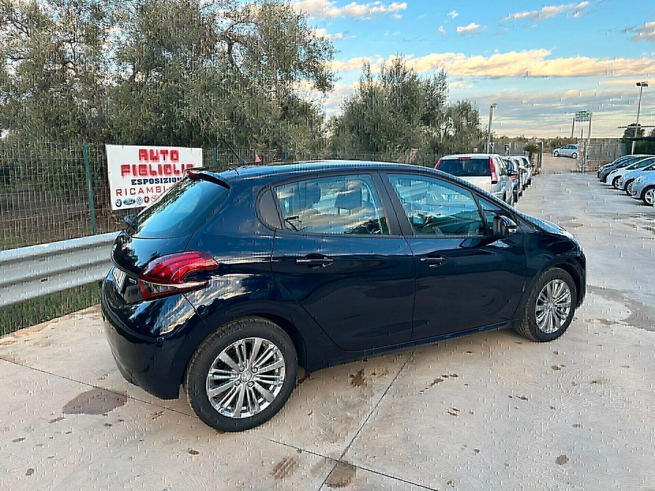 Peugeot 208 BlueHDi 75cv --NEOP OK 2016